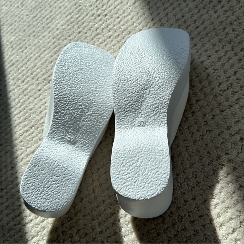 White Platform Wedge Slide Sandals Open Toe Y2K Minimalist EU 37 US 7 - Picture 5 of 5